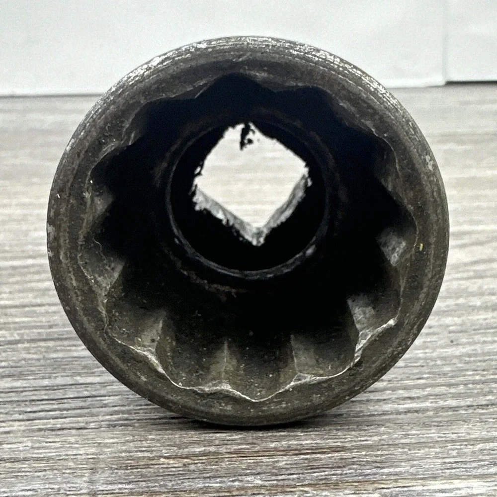Snap‎ On 3/4 Drive 1-1/2 12PT Shallow Socket LDH-482